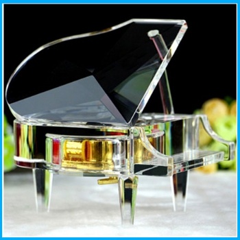  Piano crystal	