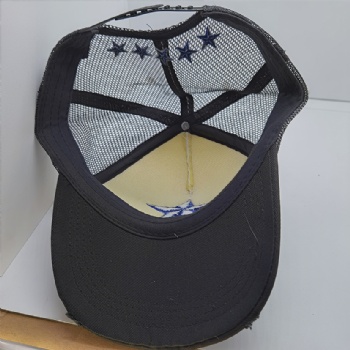  Embroidery  baseball cap	